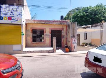 Terreno / Lote · 200m² · Se Vende Propiedad en El Barrio de Santa Ana, Campeche.