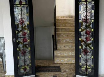 Casa de 6 habitaciones, Iztacalco · Casa en Venta en Apatlaco, Iztacalco