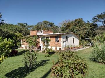 Casa de 3 habitaciones, Xalapa · Casa de Campo en Venta con Hermoso Jardín - 10 Min. de Audit. Imac - Veracruz