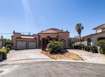 Casa de 4 habitaciones, Juárez · Se Vende Casa de 1 Piso en Campos Eliseos con Alberca