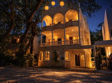 Casa en condominio de 4 habitaciones, Solidaridad · Romantic Luxury Villa With Rooftop Jacuzzi - 50 m From Beach