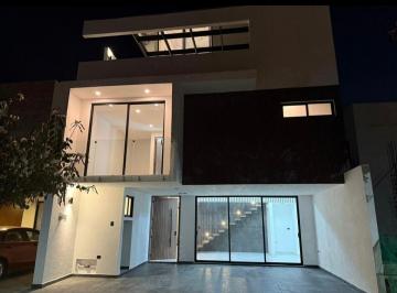 Casa de 4 habitaciones, San Andrés Cholula · Espectacular Casa en Venta Nueva en Lomas de Angelópolis, Opción a 4a Recámara