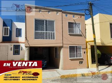 Casa · 159m² · 4 Recámaras · 1 Estacionamiento · Casa en Venta