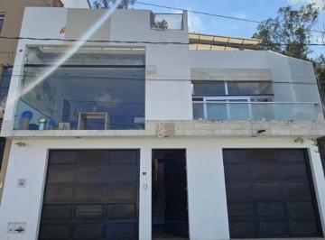 Casa de 2 habitaciones, Morelia · Casa en Venta, Fracc. Bosques, Morelia, Mich.