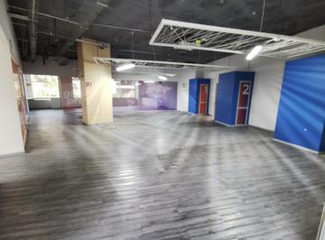 Oficina · 300m² · 6 Estacionamientos · Oficina en Renta en Bosques de Las Lomas (M&sup2;o647)