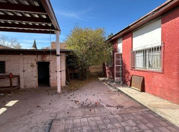 Casa · 236m² · 3 Recámaras · 2 Estacionamientos · Amplia Casa en Venta en Chihuahua en Col. Panamericana