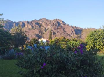 Terreno / Lote · 1870m² · Terreno en Venta en El Valle de Atongo, Tepoztlán Morelos $11,000,000.°°