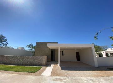 Casa · 307m² · 3 Recámaras · 2 Estacionamientos · Casa en Venta en Mérida, Mérida - Progreso, Dzidzil Ha Residencial