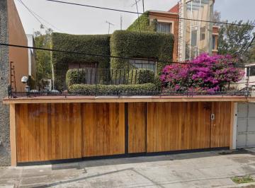 Casa de 3 habitaciones, Coyoacán · ¡Gran Oportunidad! Casa de Remate en Coyoacan