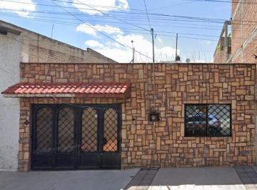 Casa de 3 habitaciones, Gustavo A. Madero · ¡Gran Oportunidad! Casa de Remate en Gustavo a Madero
