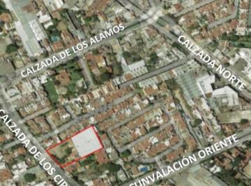 Bodega comercial de 7 habitaciones, Zapopan · Gran Propiedad de Oportunidad Cd. Granja