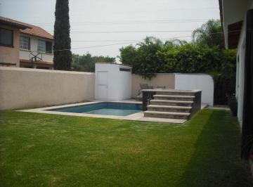 Casa · 423m² · 4 Recámaras · 3 Estacionamientos · Casa en Fraccionamiento en Kloster Sumiya Jiutepec - Crb - 1216 - Fr