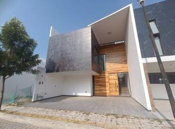 Casa de 4 habitaciones, San Andrés Cholula · Casa Nueva de Diseñador Lomas Angelopolis Parque Colima