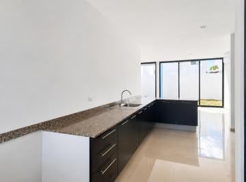 Casa de 3 habitaciones, Mérida · Casa en Venta Cholul Mérida! Cerca de Altabrisa 3 Recamaras