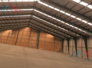 Nave industrial · 4500m² · 9 Estacionamientos · Nave Industrial en Renta en Industrial Resurrección