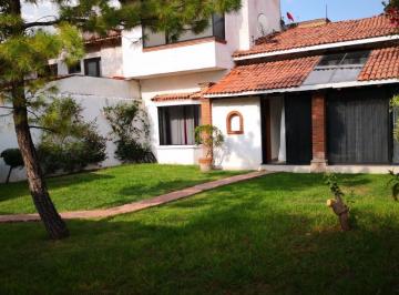 Casa de 3 habitaciones, Querétaro · Casa en Renta o Venta en La Privada Jurica