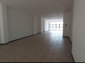 Oficina · 126m² · 2 Estacionamientos · Oficina en Renta en Av Constituyentes, Querétaro