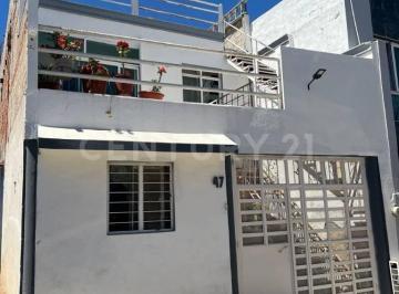 Casa · 140m² · 5 Recámaras · Casa en Venta, en Jardines de San Gonzalo, Zapopan, Jalisco.