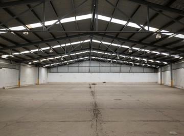 Bodega comercial · 1325m² · Bodega Industrial en Renta en Fracc. Las Asturias
