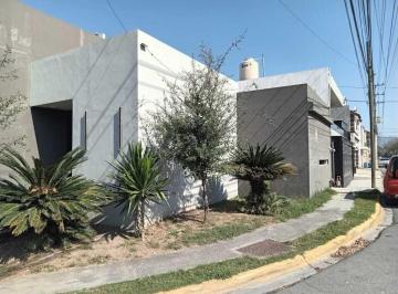 Casa uso de suelo , Monterrey · Oficina en Renta en Monterrey