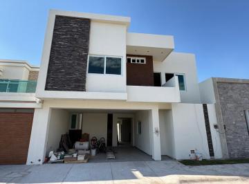 Casa · 307m² · 4 Recámaras · 2 Estacionamientos · Casa en Preventa en Fracc. Scorpio 5 - 1 Durango