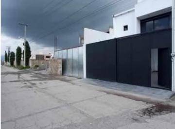 Casa · 316m² · 5 Recámaras · 3 Estacionamientos · Casa en Venta San Mateo Atenco