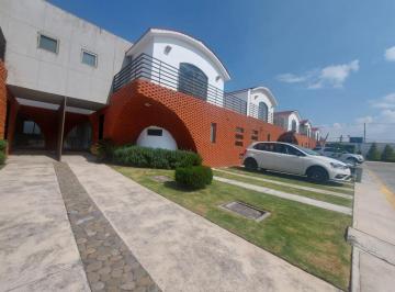 Casa · 210m² · 3 Recámaras · 3 Estacionamientos · Casa en Vent