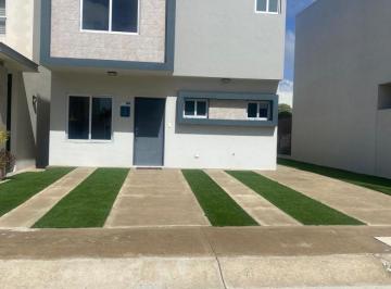 Casa de 2 habitaciones, Tijuana · En Venta Casa con 2 Recámaras en Santa Fe, Dentro de Privada.