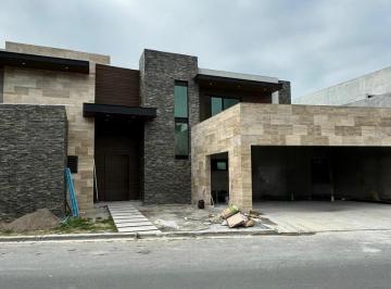 Casa de 3 habitaciones, Monterrey · Casa en Venta en Valle Alto Zona Carretera Nacional en Monterrey Nuevo Leon