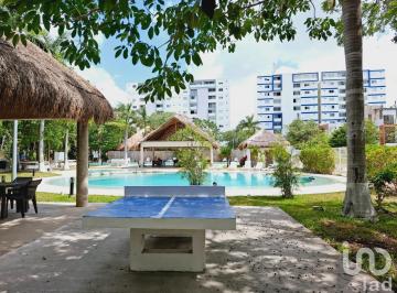 Departamento · 91m² · 2 Recámaras · 1 Estacionamiento · Venta de Departamento en El Centro de Cancún (Amueblado)