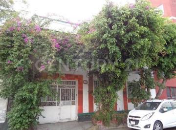 Terreno / Lote · 439m² · 3 Recámaras · 1 Estacionamiento · Terreno en Venta en San Pedro de Los Pinos, Benito Juárez, Cdmx