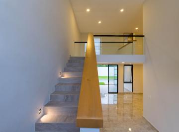 Casa en condominio de 4 habitaciones, Mérida · Casa en Venta Parque Central, 4 Recámaras, 394 m² Terreno