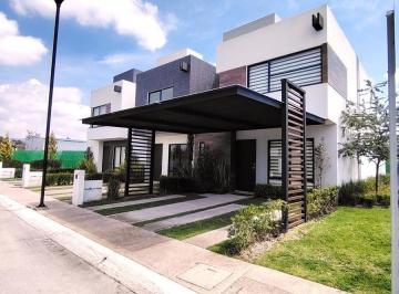 Casa en condominio · 123m² · 3 Recámaras · 2 Estacionamientos · Casa en Venta La Escondida, Ocoyoacac