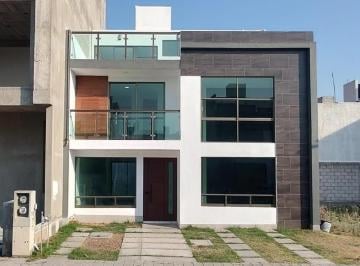 Casa de 5 habitaciones, Pachuca · Casa en Venta Residencial Explanada Sur con Roof Garden Equipada 5 Recamaras