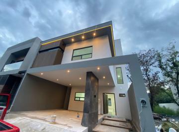 Casa de 3 habitaciones, Monterrey · Venta de Casa en El Barro Carretera Nacional Monterrey Nl.