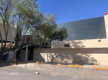 Edificio , Saltillo · Local en Renta Ideal Para Corporativo o Instituto