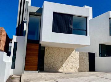Casa en condominio · 189m² · 3 Recámaras · 2 Estacionamientos · PH - Fraccionamiento Zibatá