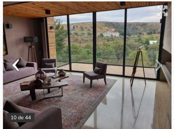 Casa de 4 habitaciones, Huixquilucan · Residencia en Venta en Bosque Real con Vistas Al Club de Golf.