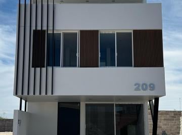 Casa · 187m² · 3 Recámaras · 2 Estacionamientos · Compra Casa en Arroyo San Emilion 24 Mr