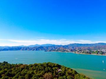 Terreno / Lote , Valle de Bravo · Terreno en Venta con Vista Al Lago en Valle de Bravo a 7 Min del Centro Avándaro