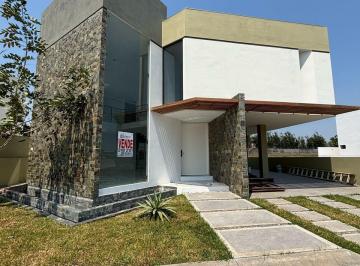 Casa de 3 habitaciones, Boca del Río · Casa en Venta en Fraccionamento Rio del Dorado