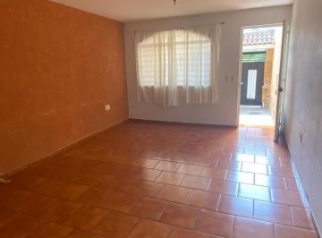 Casa de 3 habitaciones, Morelia · Casa en Venta, 3 Recamaras 7 Minutos de La Central de Abastos Morelia Michoacan