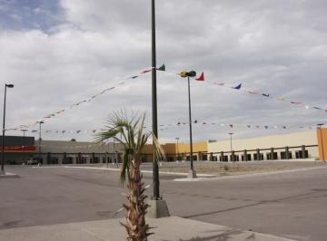 Local en centro comercial , Chihuahua · Local Comercial Renta Plaza R. Almada 10,685