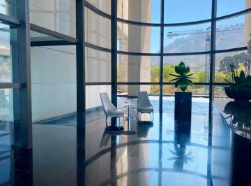 Departamento · 220m² · 2 Recámaras · 3 Estacionamientos · Departamento en Venta en Santa Engracia, San Pedro Garza García