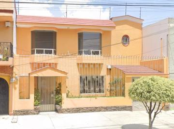Casa de 4 habitaciones, Azcapotzalco · ¡Gran Oportunidad! Casa de Remate en Azcapotzalco