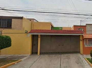 Casa de 3 habitaciones, Naucalpan de Juárez · ¡Gran Oportunidad! Casa de Remate en Naucalpan de Juarez