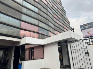 Oficina · 77m² · 3 Estacionamientos · Oficina Pent House en Venta