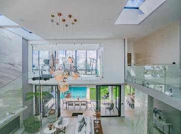 Casa de 5 habitaciones, Cuernavaca · Hermosa Residencia
