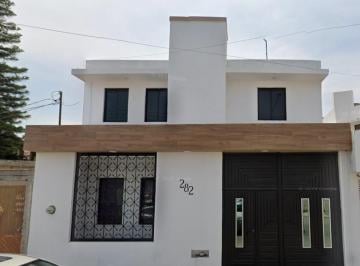 Casa de 4 habitaciones, Querétaro · Casa de Ensueño Disponible en Paseo de Bonn, Tejas, Querétaro
