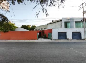 Terreno / Lote · 1132m² · Amplio Terreno en Venta J. B Sosa (Avt - 1273)